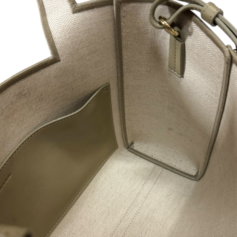 ロエベ フォント トート スモール(ジャカードキャンバス)  ALF1B59X14【Aランク】【中古】 LOEWE - ロエベ フォント トート スモール(ジャカードキャンバス
