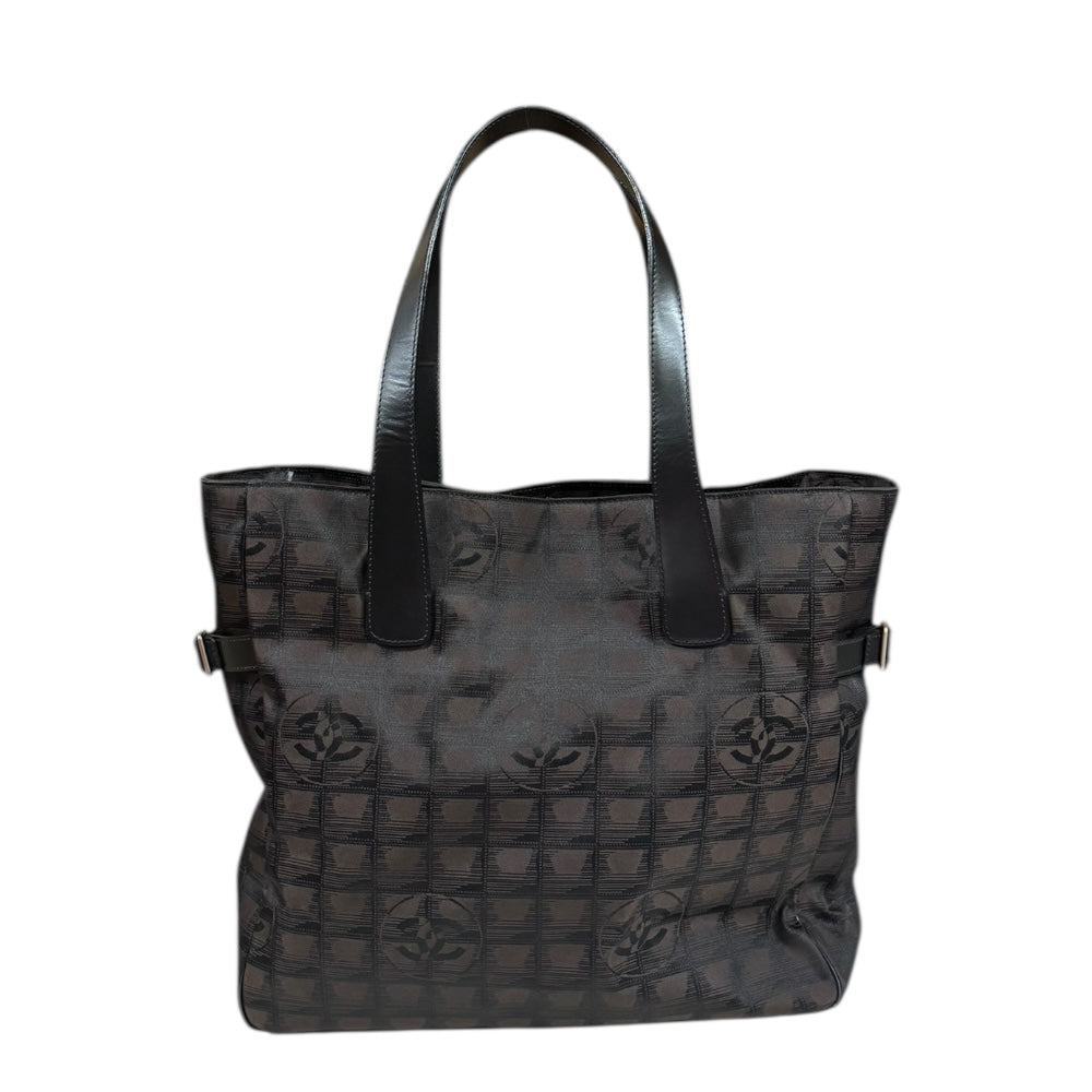CHANEL シャネル トートGM ニュートラベル トートバッグ ナイロン