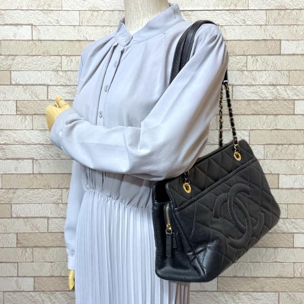CHANEL シャネル マトラッセ トートバッグ キャビアスキン ブラック
