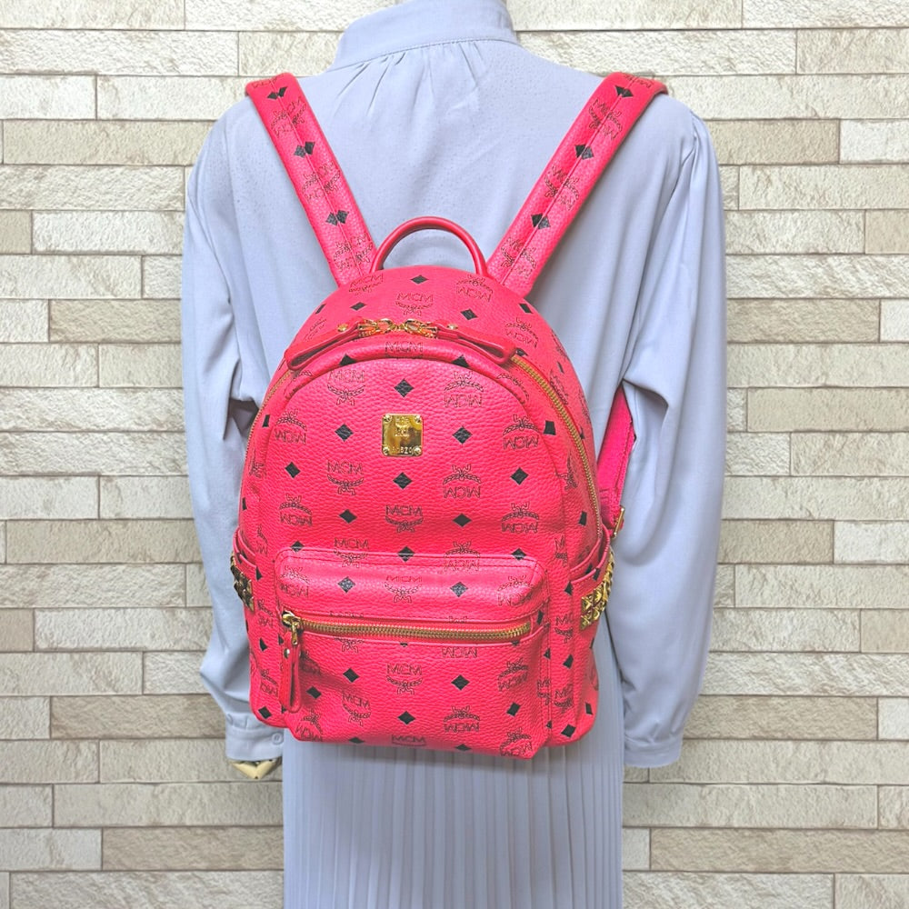 【美品】MCM リュック スターク ヴィセトス ピンク スタッズ スモール S MCM エム・シー・エム スターク サイドスタッズ スモール ヴィセトス