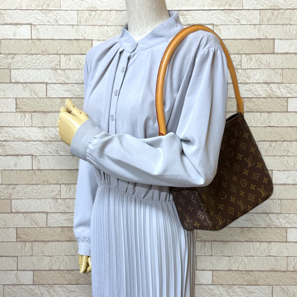 LOUIS VUITTON ルイヴィトン ルーピングMM モノグラム ショルダー