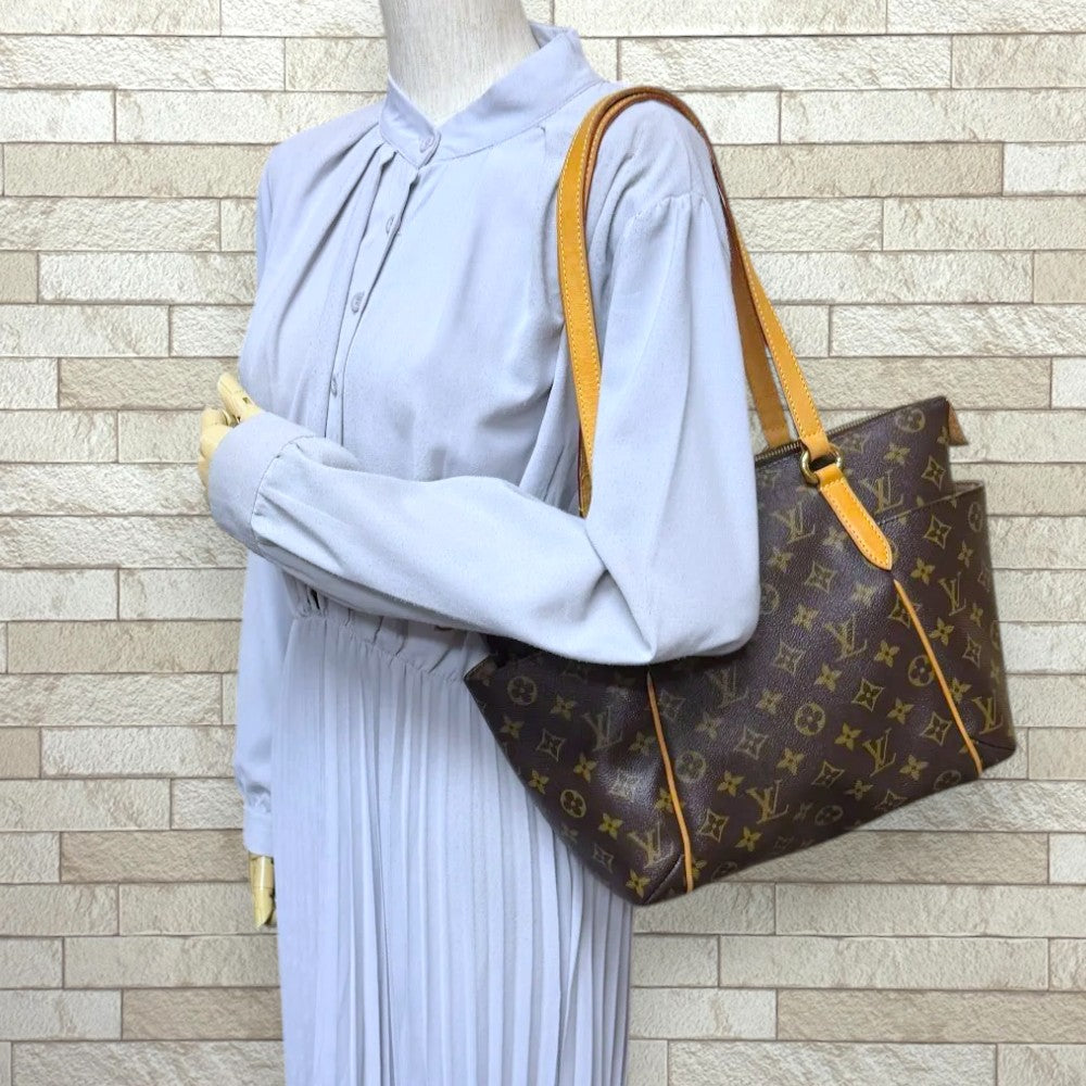 ルイヴィトン モノグラム トータリーPM トートバッグ ショルダーバッグ LOUIS VUITTON ルイヴィトン トータリーPM モノグラム トートバッグ