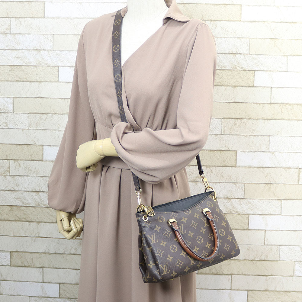 真贋OK 美品 ルイヴィトン モノグラム パラスBB ハンドバッグ  ブランド LOUIS VUITTON 2WAY ショルダーバッグ 斜め掛け 楽天市場】【バッグ】LOUIS VUITTON ルイ ヴィトン モノグラム パラス