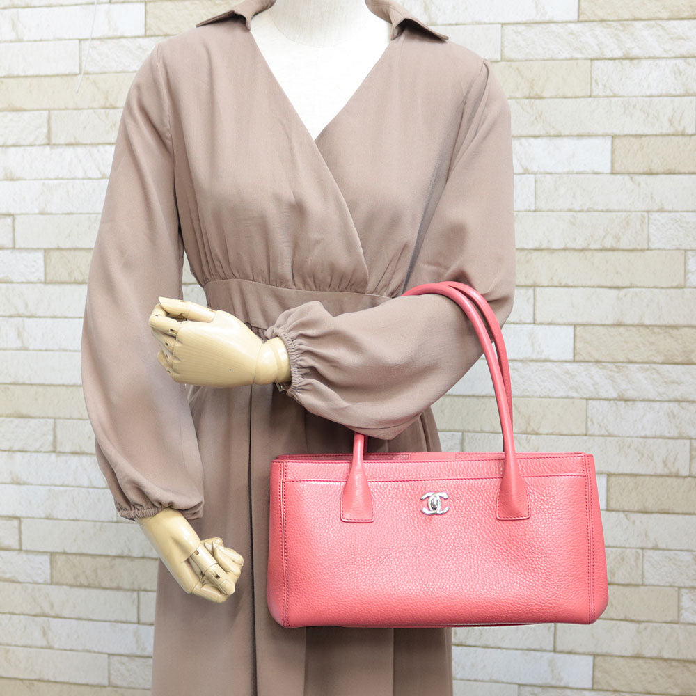 中古】 シャネル CHANEL トートバッグ エグゼクティブトート ココ 中古】 シャネル CHANEL トートバッグ エグゼクティブトート ココ
