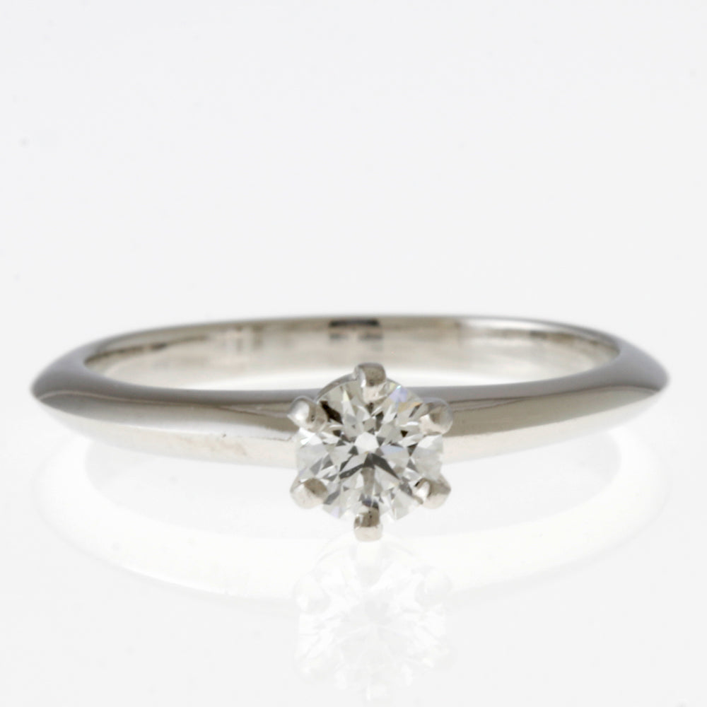 Tiffany & Co. プラチナ ソリティアリング brj00150000000799-1_400x.jpg?v