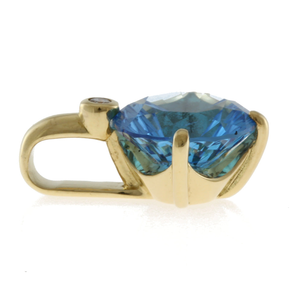 タサキ TASAKI ペンダントトップ 18金 K18ゴールド ブルートパーズ