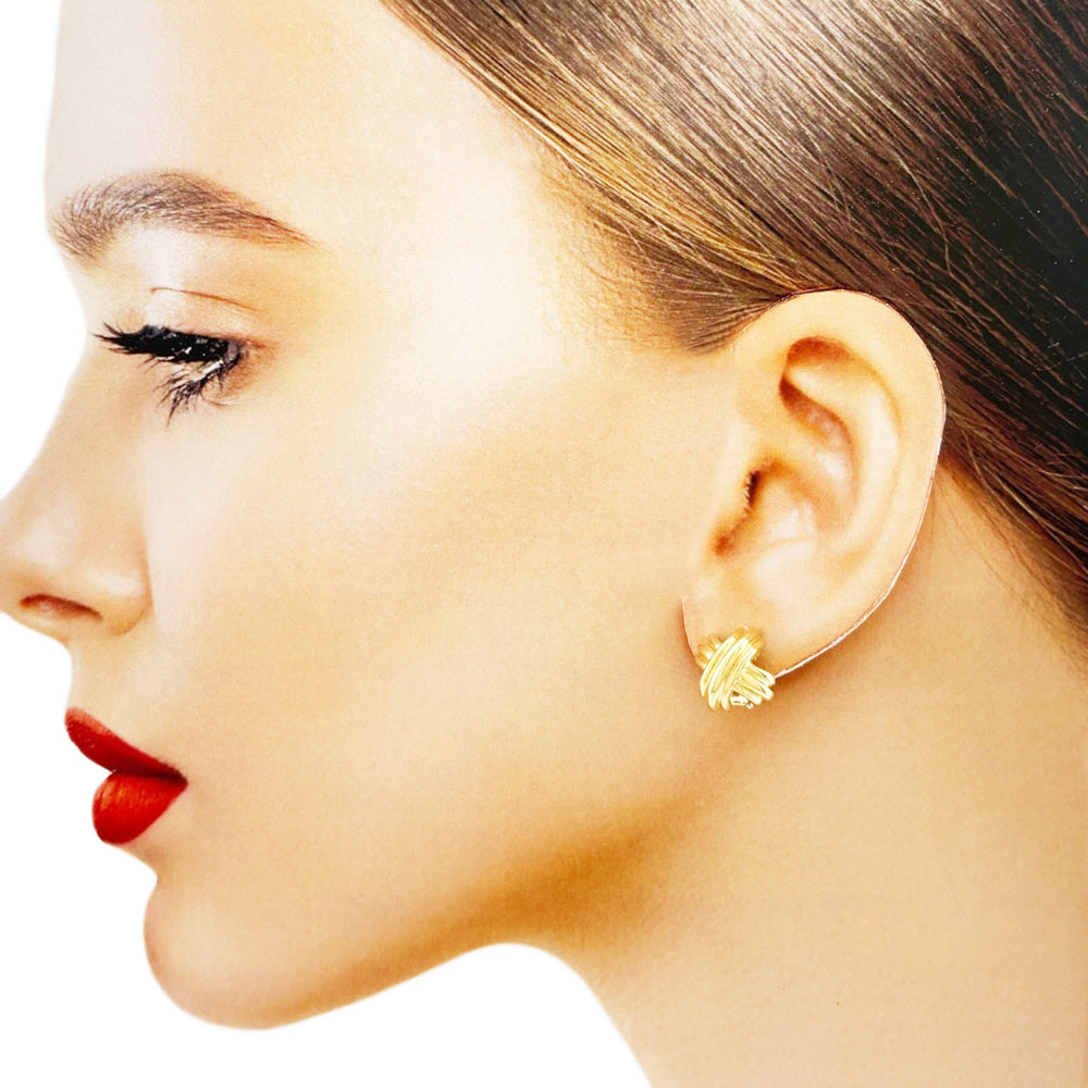 Tiffany&Co.  シグネチャー ピアス　クロスピアス 750 K18片耳 Tiffany&Co. シグネチャー ピアス クロスピアス 750 K18片耳