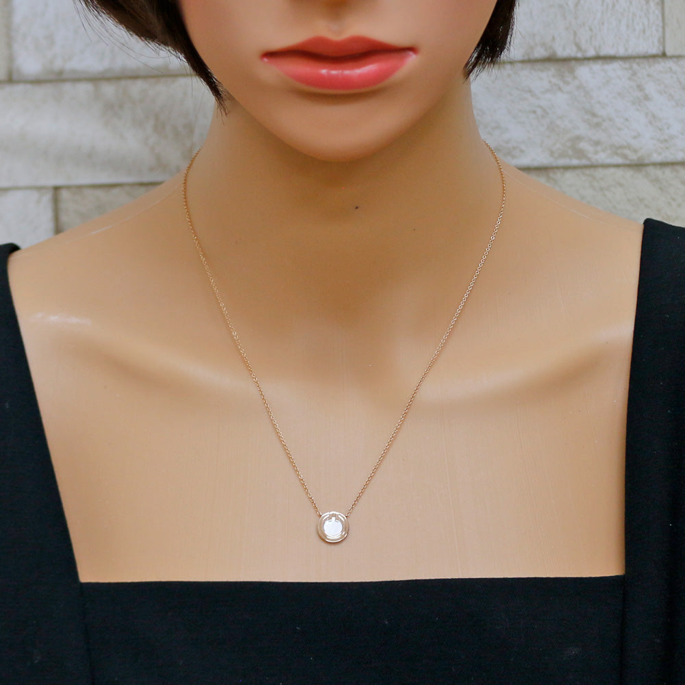 ninaティファニーホリデー限定Tトゥーマザーオブパールサークル18k ティファニーホリデー限定Tトゥーマザーオブパールサークルペンダント