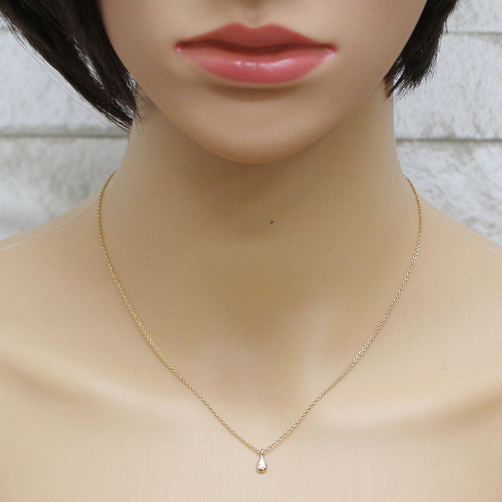 ティファニー k18 バイザヤード ダイヤネックレス 美品 付属完備 保証書有 TIFFANY&Co. ティファニー バイザヤード 約0.14ct ネックレス 18