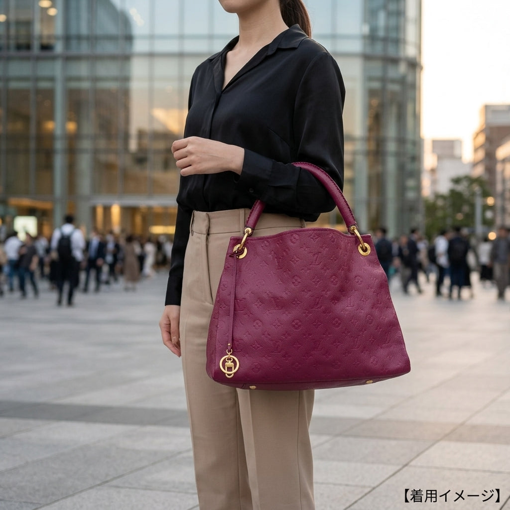 LOUIS VUITTON ルイヴィトン アーツィMM モノグラムアンプラント 