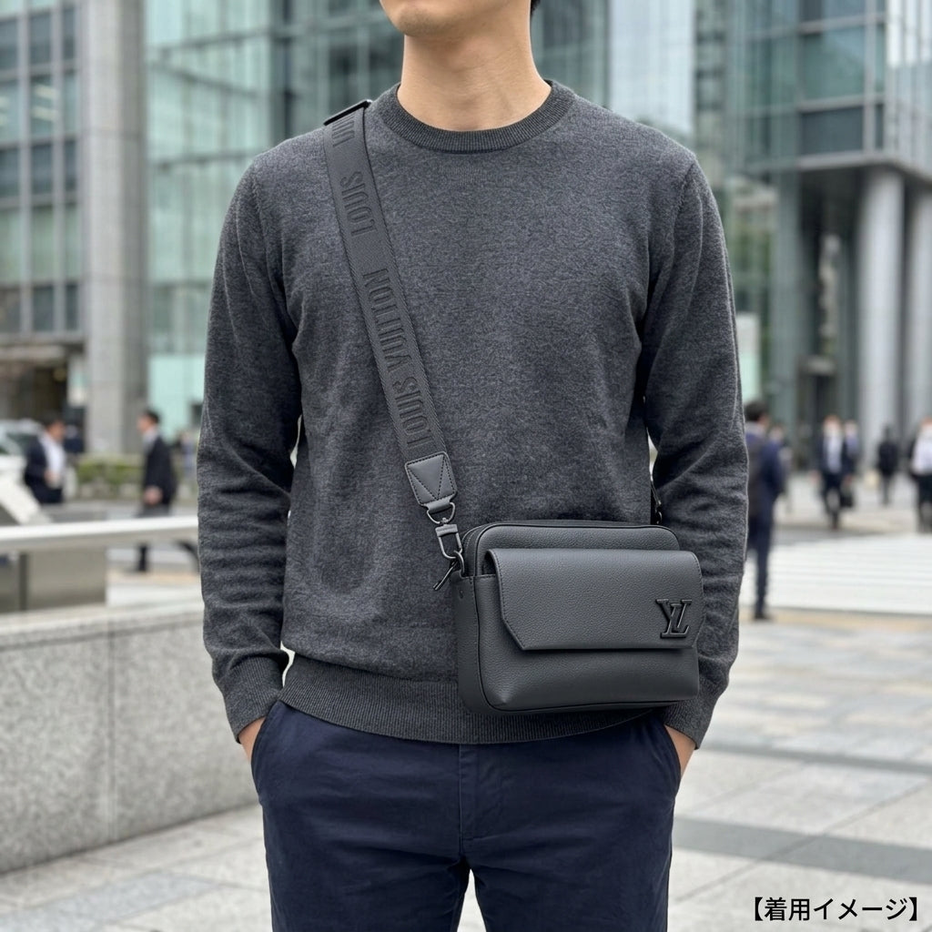 LOUIS VUITTON ルイヴィトン ファストラインメッセンジャー LV アロエ