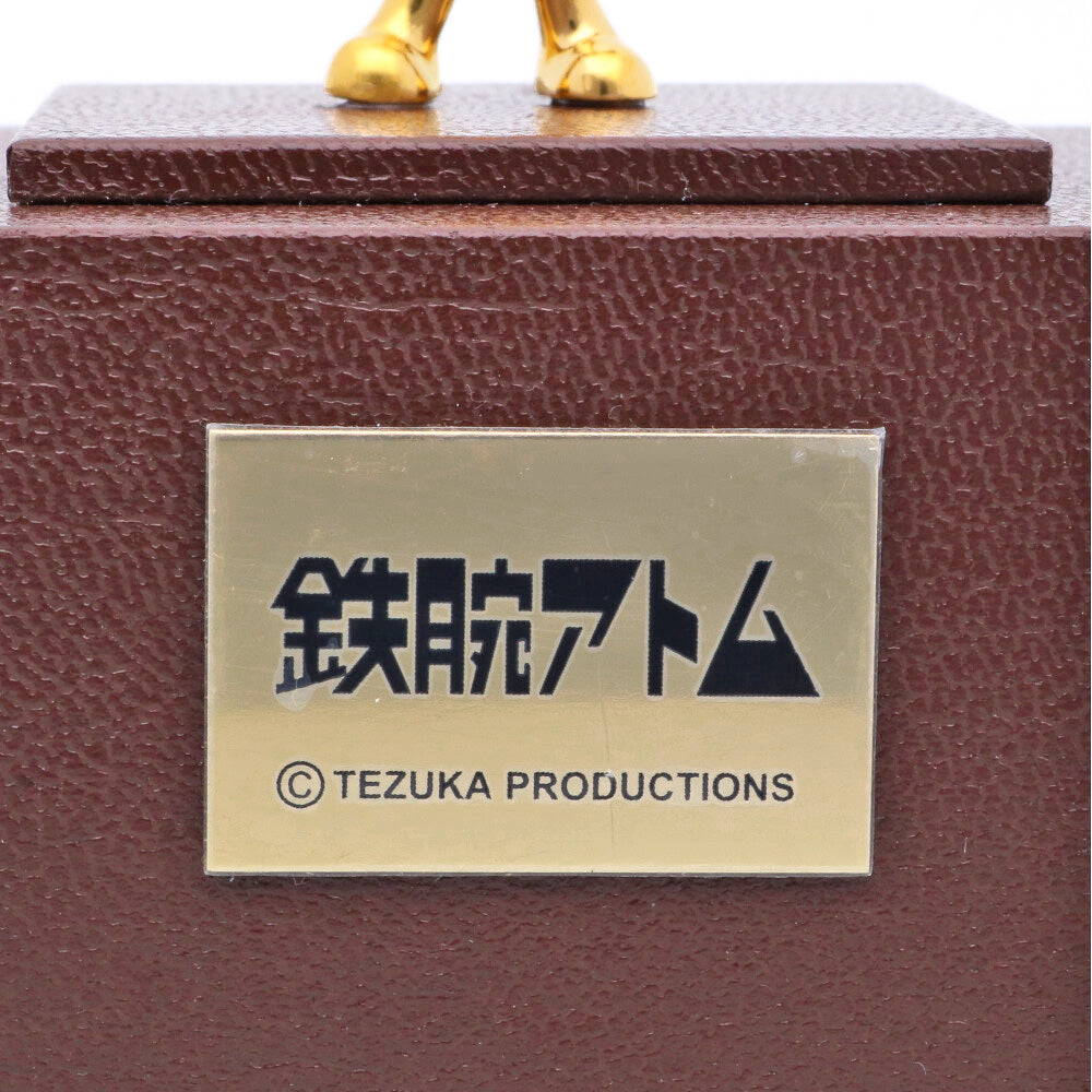 鉄腕アトム デビュー70周年記念 限定70体 フィギュア 純金 置物