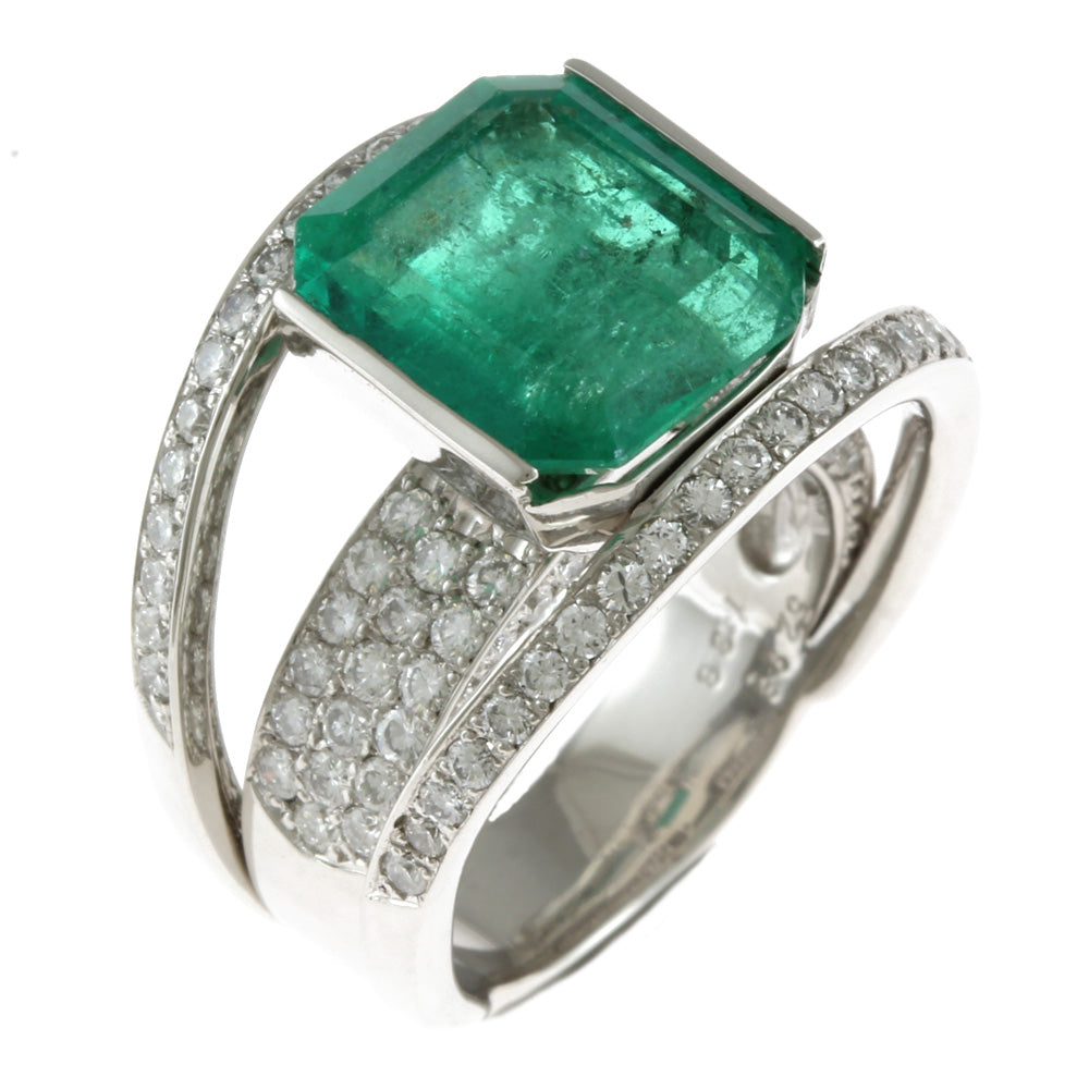 【コロンビア産】天然エメラルド1.49ct Pt900（鑑別書付）8.5号 コロンビア産】天然エメラルド1.49ct Pt900（鑑別書付）8.5号