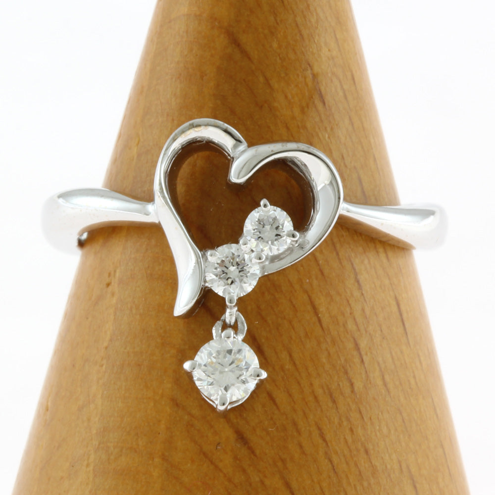 限界値下げ祭9-OF】 K18WG リング 指輪 ダイヤモンド0.20CT TRILOGY 