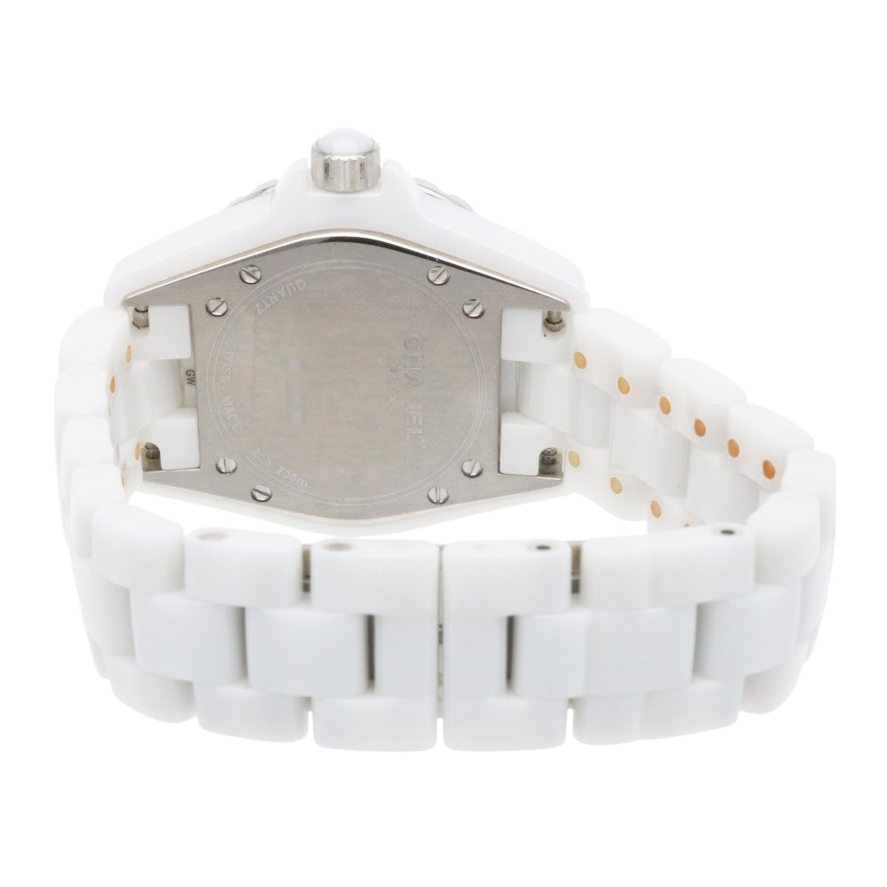 行*う様 CHANEL アナログクォーツ 腕時計 ホワイトジャンク 中古)CHANEL シャネル J12 クォーツ 33mm H2422 ホワイトシェル（商品