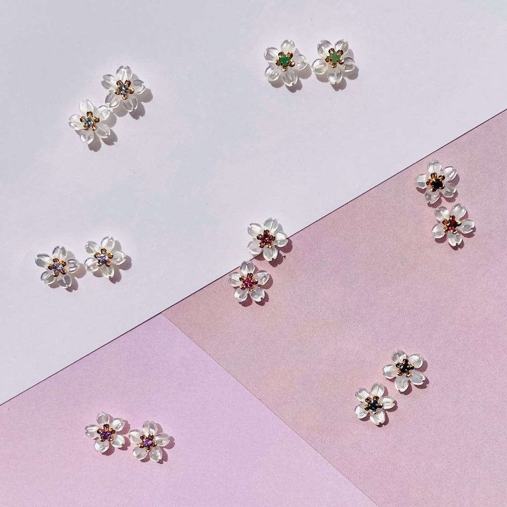 【新品】 K18 ピアス シェル 桜ピアス 18K 桜 2way シロチョウガイ スタッド 18金 K18ゴールド ゴールド レディース【ARS】