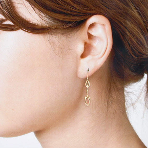 限界値下げ祭】【送料無料】【新品】 K18 ピアス フック 18金 K18  