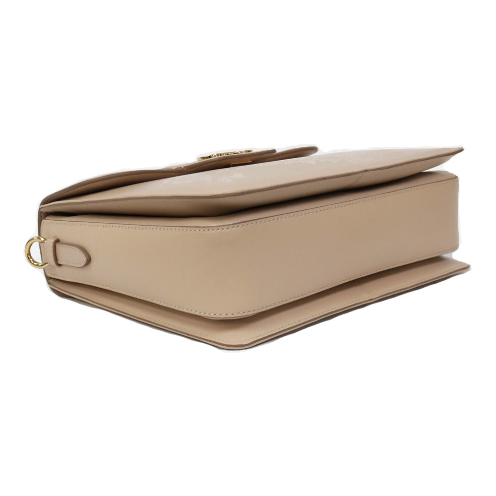 中古】 サルヴァトーレフェラガモ Salvatore Ferragamo ショルダー