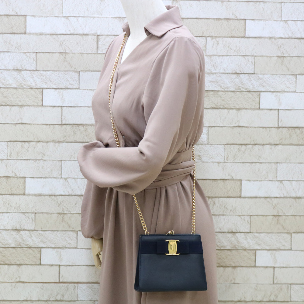 SALVATORE FERRAGAMO グリッター加工レザー ショルダーバッグ Amazon | [フェラガモ] ショルダーバッグ 241465 ロゴ