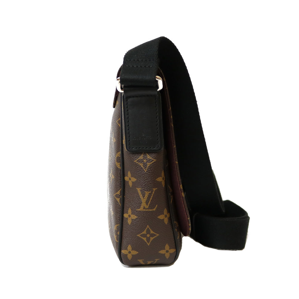 ルイヴィトン LOUIS VUITTON ディストリクトPM モノグラムマカサー ショルダーバッグ モノグラムマカサー ブラック メンズ 中 –  【公式】リサイクルキング オンラインショップ