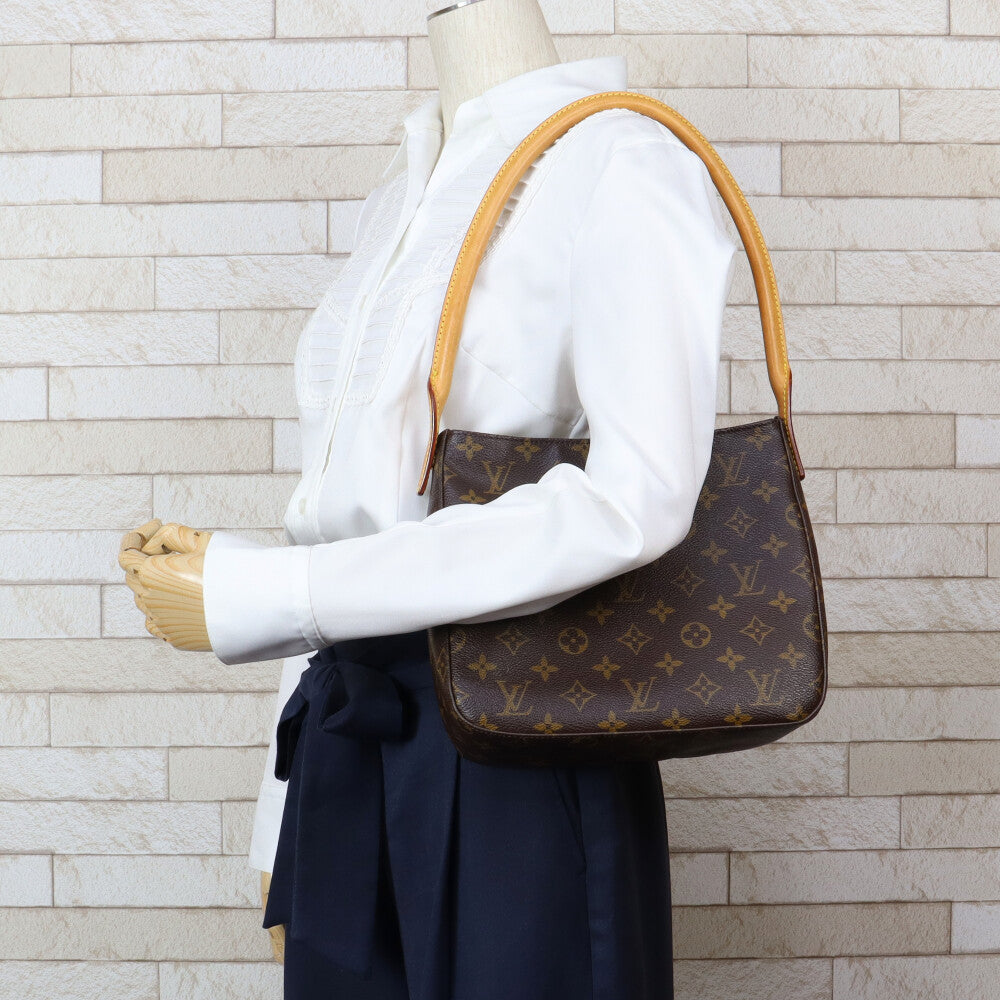 中古】 ルイ・ヴィトン LOUIS VUITTON ショルダーバッグ ショルダーバッグ モノグラム ルーピングMM モノグラムキャンバス –  【公式】リサイクルキング オンラインショップ