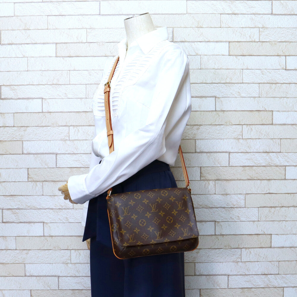 中古】 ルイ・ヴィトン LOUIS VUITTON ショルダーバッグ ショルダーバッグ モノグラム ミュゼットタンゴ モノグラムキャンバス –  【公式】リサイクルキング オンラインショップ