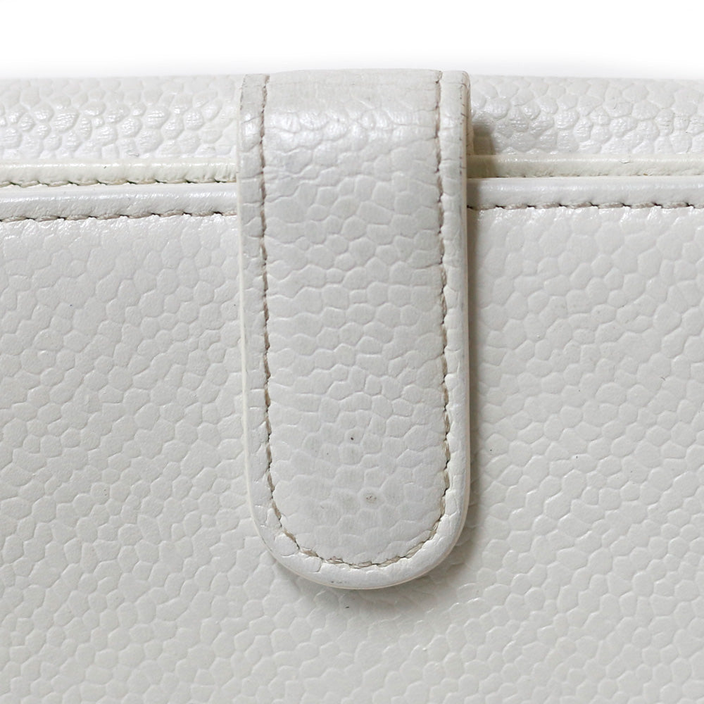 CHANEL シャネル  二つ折り 財布 ホワイト ココマーク がま口 キャビア 中古】 シャネル CHANEL 二つ折り財布 COCOマーク CCマーク キャビア