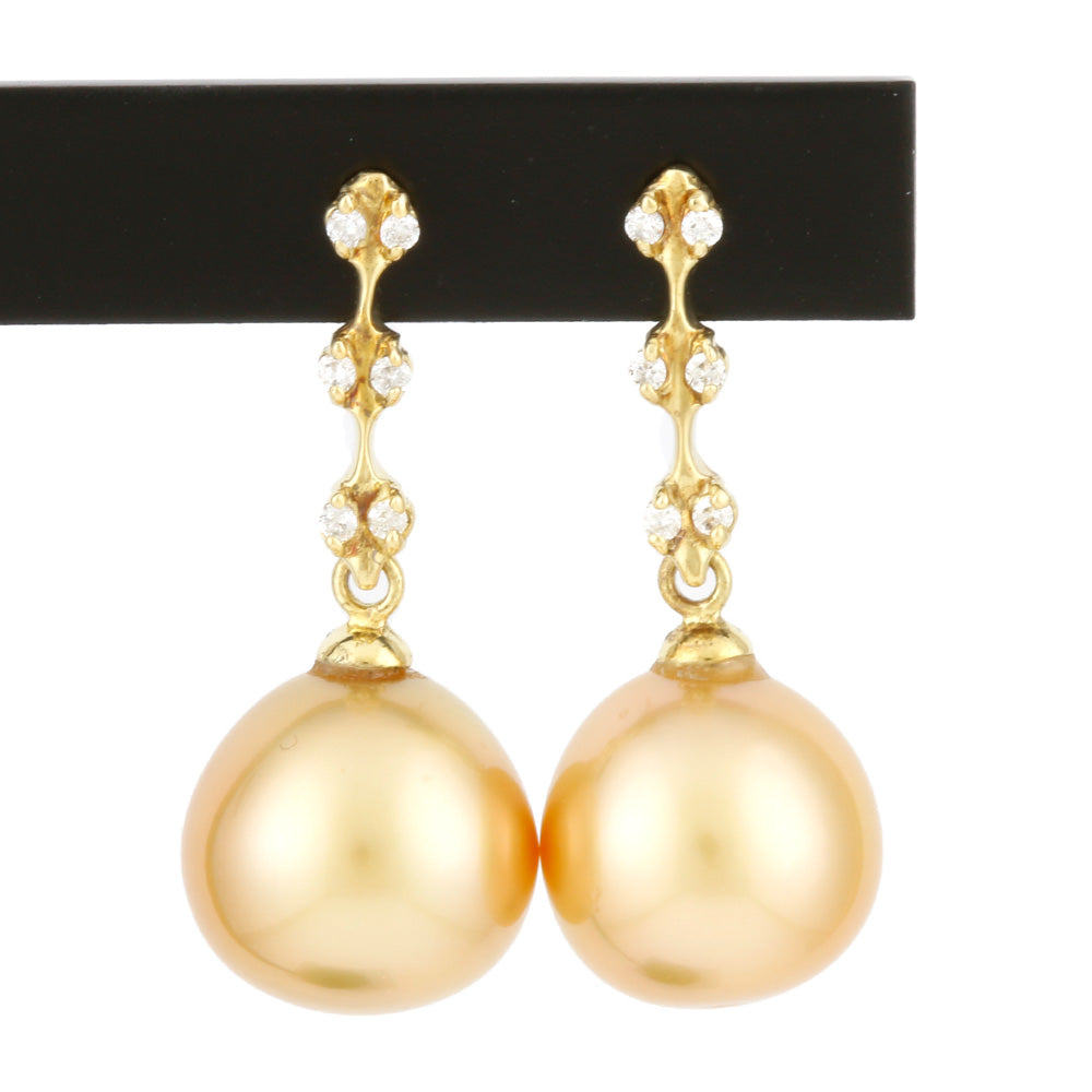 ▼ 天然ダイヤモンド付きパールピアスk18 3粒パールイエローゴールドピアス 中古】 K18YG ピアス パール：2珠 ダイヤモンド：12石 パール